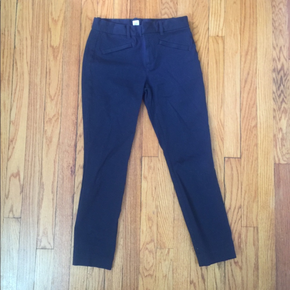 Gap skinny ankle pants size 4 Navy blue
